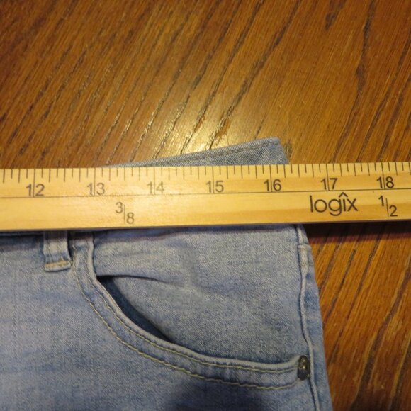 Justice Blue Denim Short Shorts Size 16 Plus - Picture 4 of 6